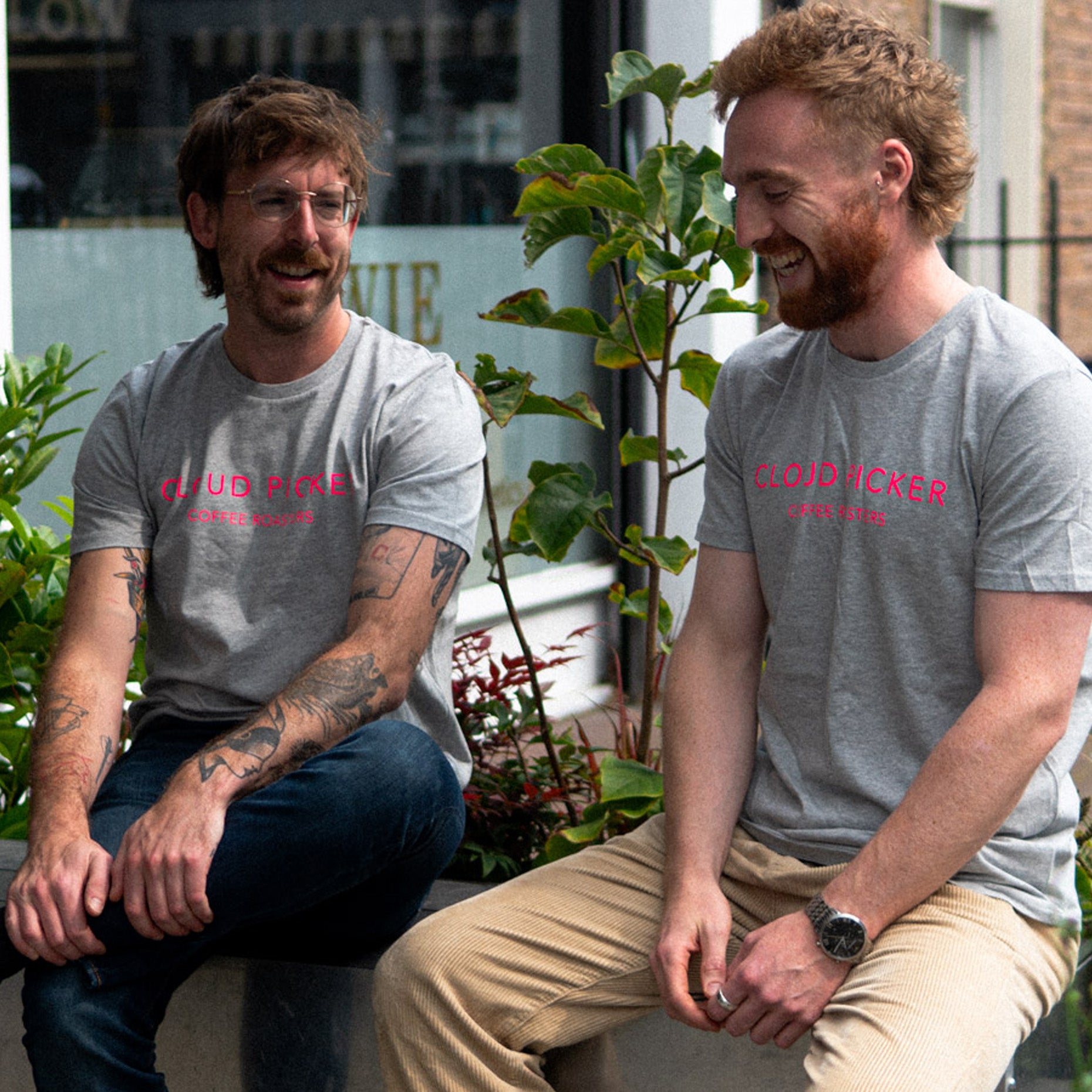 T-shirt with Hot Pink Print